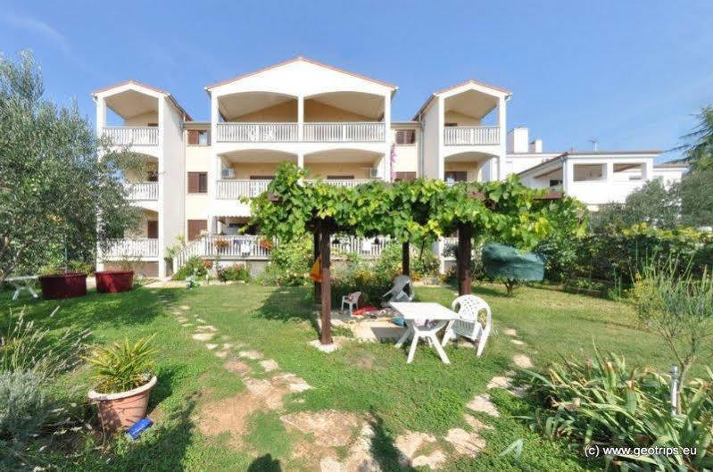 Adria Apartments Zadar Exterior photo