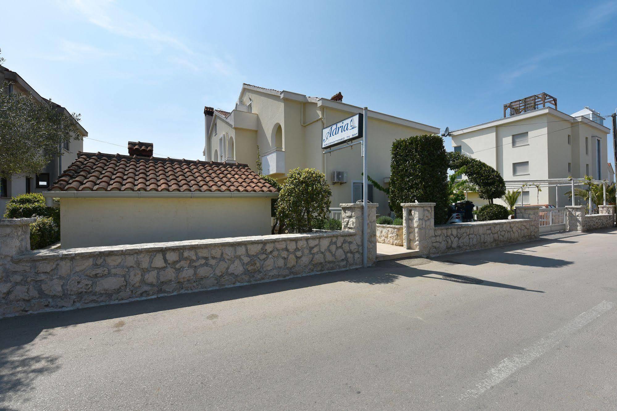Adria Apartments Zadar Exterior photo